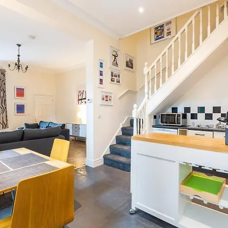 Sycamore York, Dog Friendly, Close To The River يورك